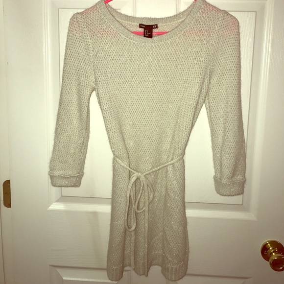 H&M Sweaters - H&M ❄️Winter White Sweater❄️