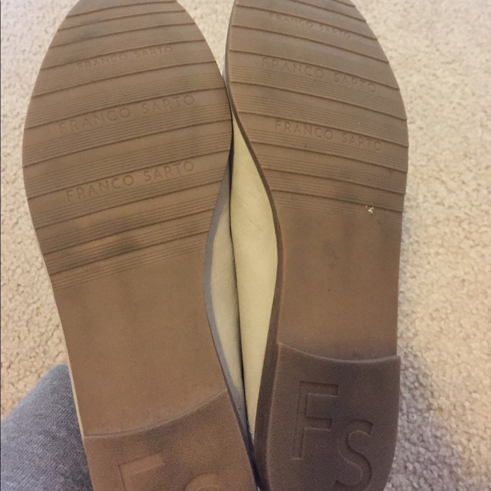Franco Sarto Artist’s Collection tan flat - Picture 2 of 4