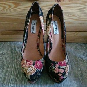 Flower shoes