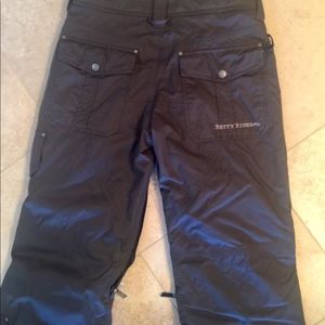 Burton Ladies ski/snowboard pants.