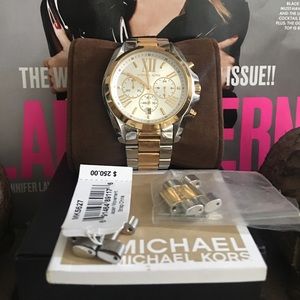 MICHAEL KORS OVERSIZED WATCH