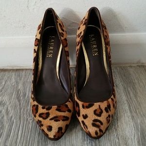 Leopard shoes