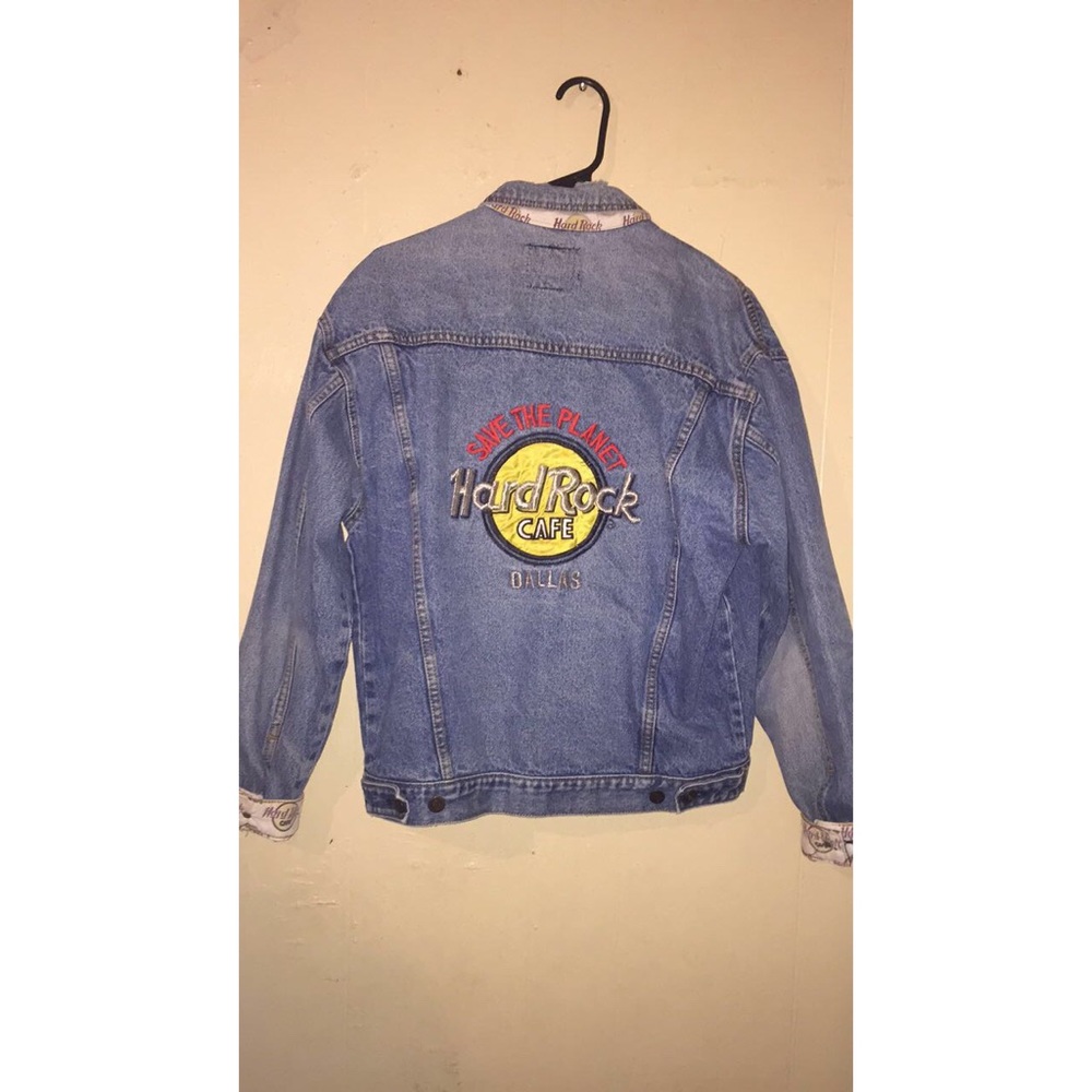 Hard Rock Cafe vintage denim jacket size medium