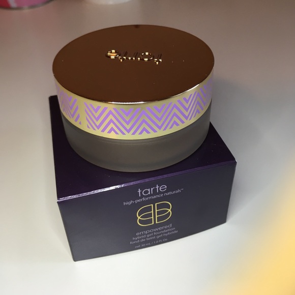 tarte Other - Tarte empowered hybrid gel foundation