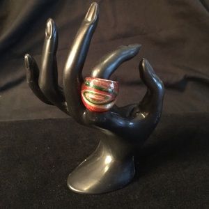 New Glass Ring in Cute Boxed Present. Size 6.5