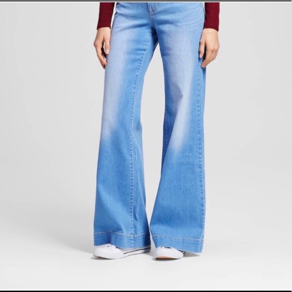 Mossimo flared wide leg jeans