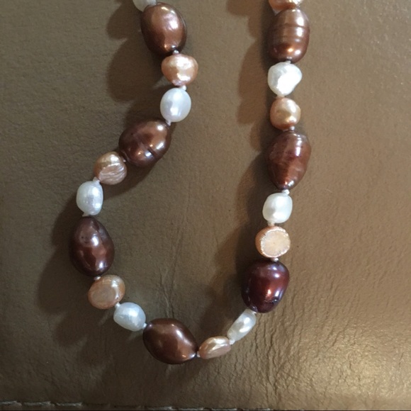 Tan brown and white string of pearls. - Picture 2 of 7