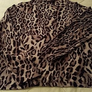 Mock Neck Pullover Top