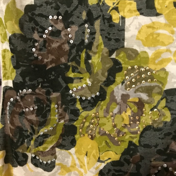 INC top, great colors, short sleeve - Picture 3 of 6