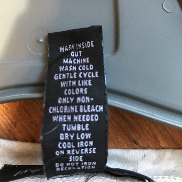 INC top, great colors, short sleeve - Picture 6 of 6