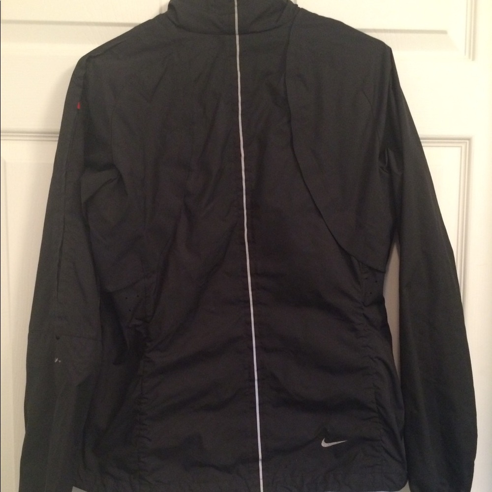 Nike jacket - Picture 2 of 5