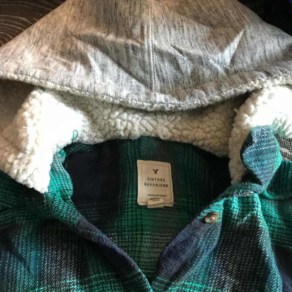 American eagle fleece hooded flannel