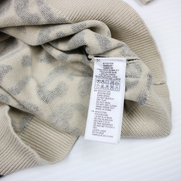 Forever 21 Beige and Black Animal Print Sweater - Picture 4 of 5