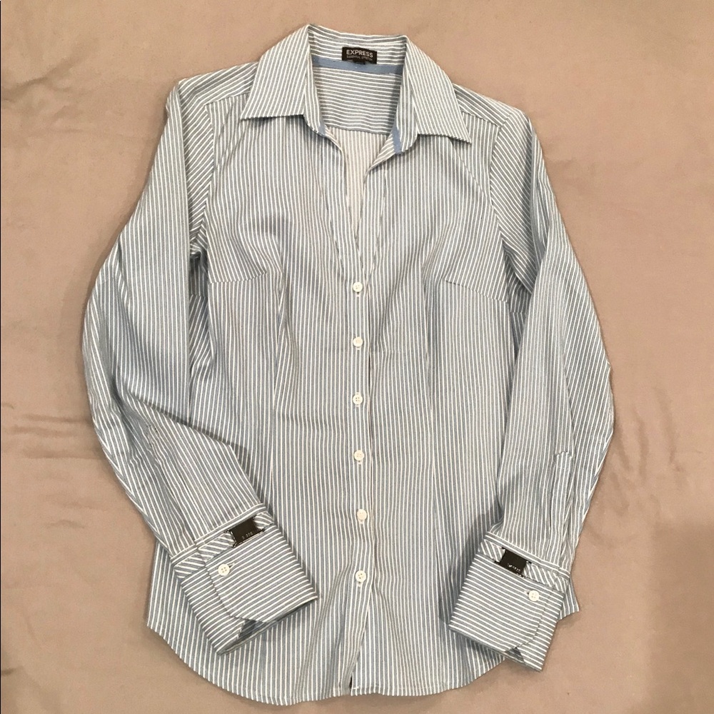 Express button up. Size Small