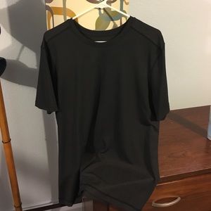 Lululemon black shirt