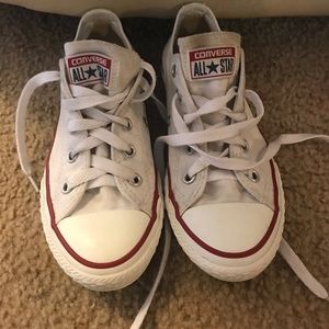 Converse size 1 boys or girls