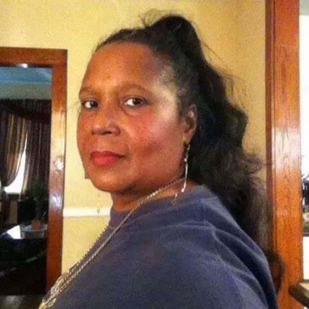 Meet your Posher, Lucy