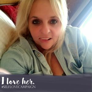 Meet your Posher, Alisa