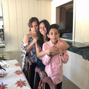 Meet your Posher, Alma