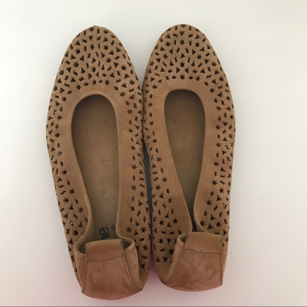 🇫🇷 French Nubuck Leather ARCHE Flats 🇫🇷