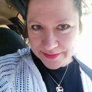 Meet your Posher, Josette