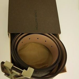 Louis vuitton belt
