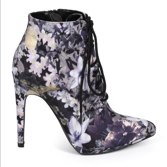 Quips Lavender booties - Picture 3 of 7