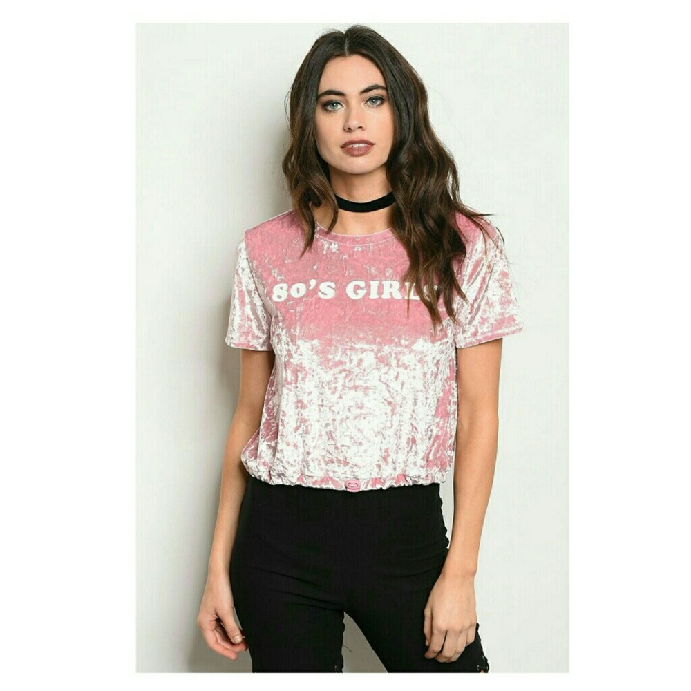 short sleeve crushed velvet graphic top