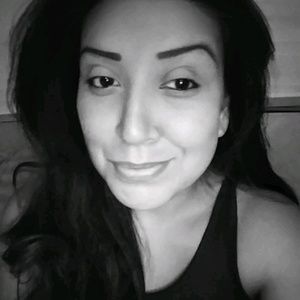 Meet your Posher, Connie