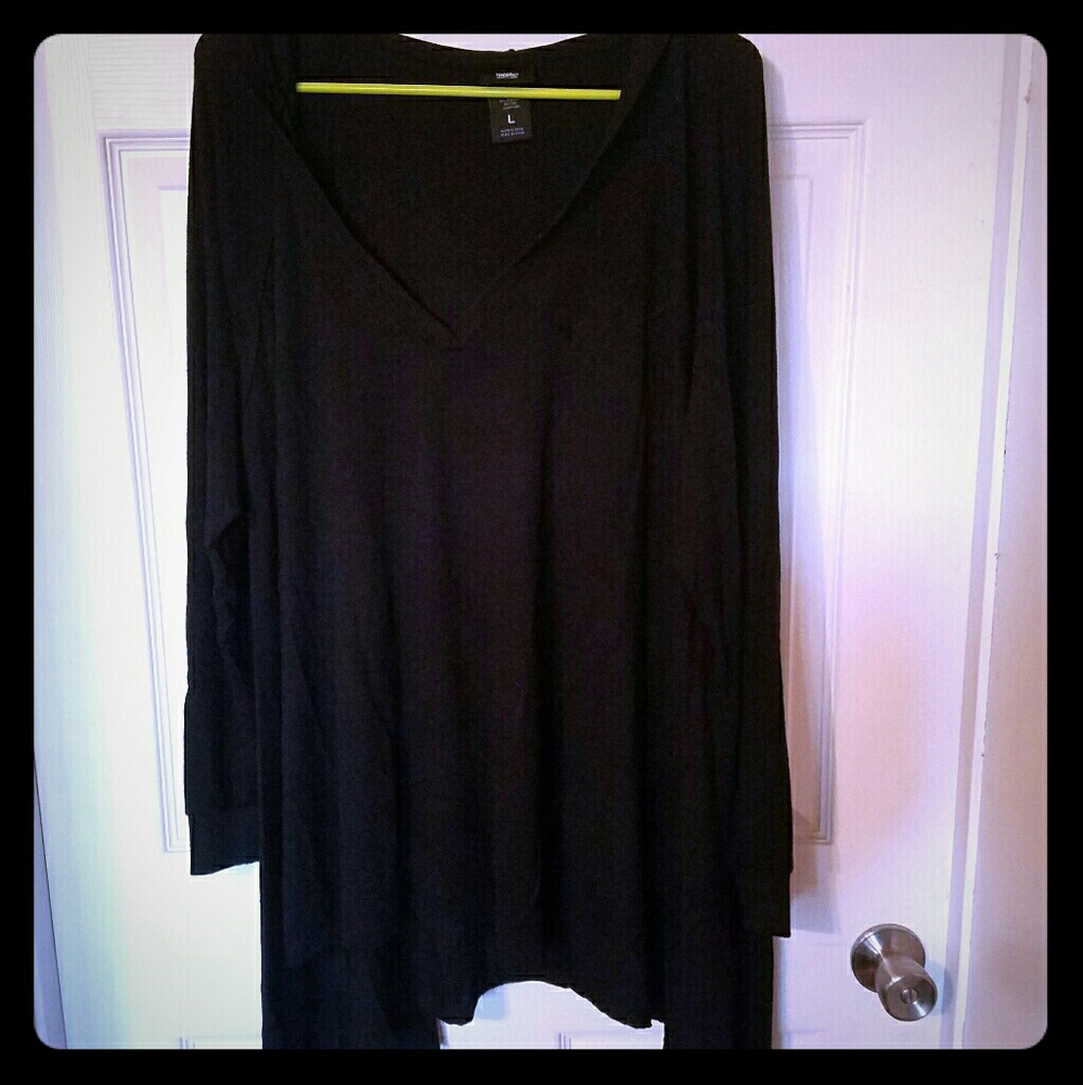 Women's black tunic