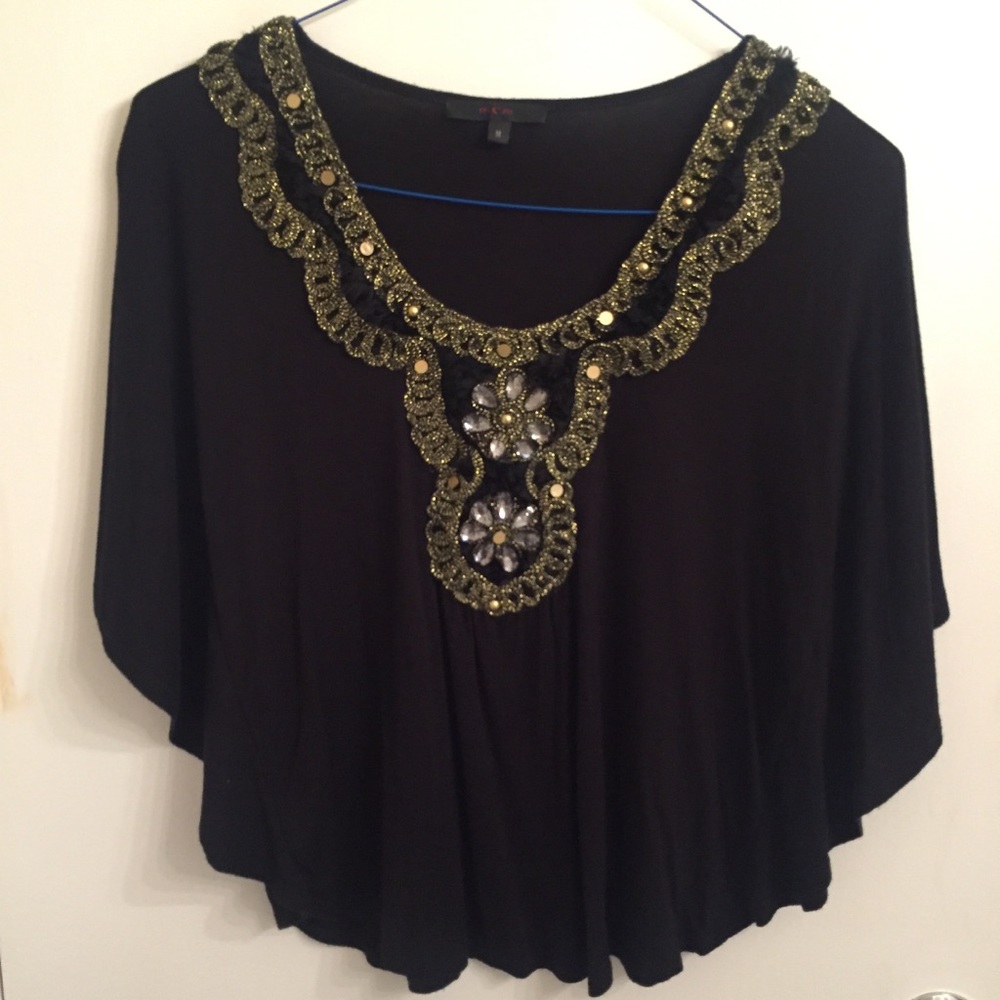 Fancy black top - Picture 3 of 3