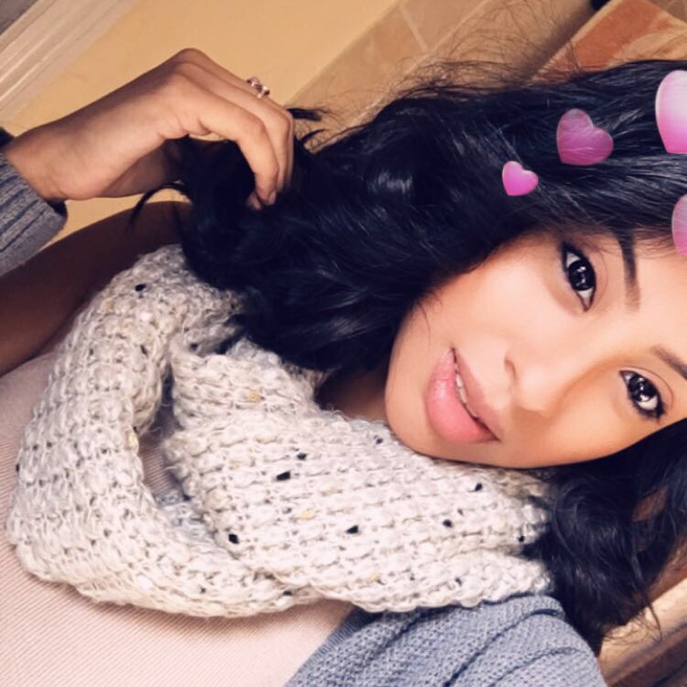 Meet your Posher, Arly