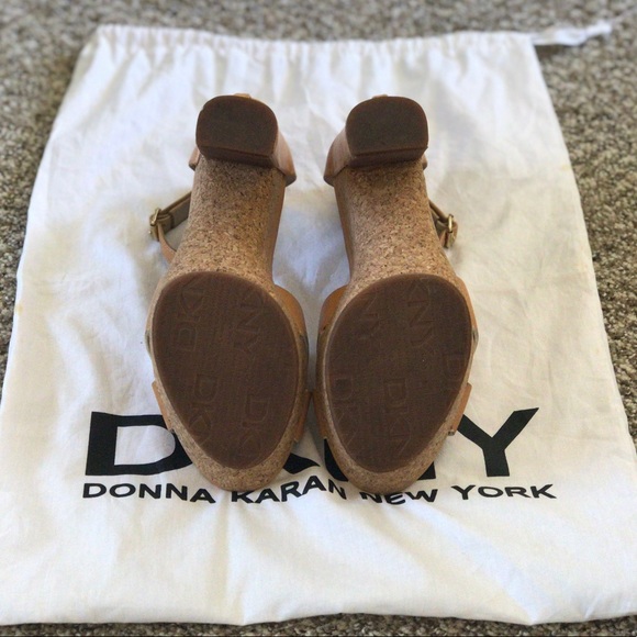 DKNY Heels size 7/37.5 - Picture 3 of 4