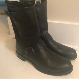 EUC Frye Veronica Engineer Black Leather Boots