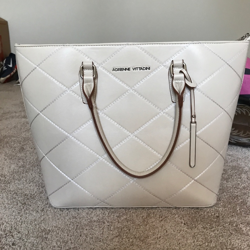 SOLD! Adrienne Vittadin purse