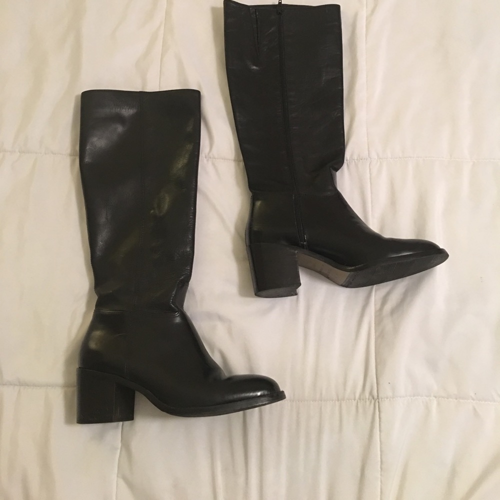 Aigner leather boots-Black