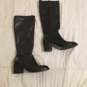 Aigner leather boots-Black