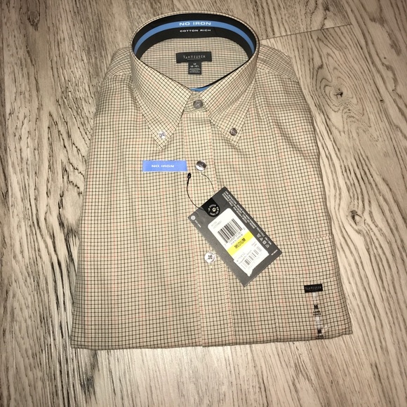 Van Heusen Other - Men’s Van Heusen Button Down Shirt