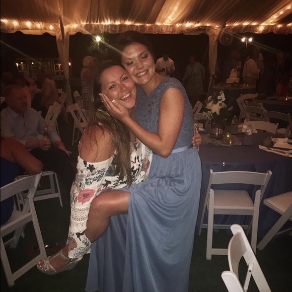 Meet your Posher, Lauren - Picture 1 of 1