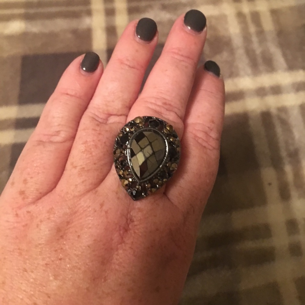 Pair of rings. One size fits all.