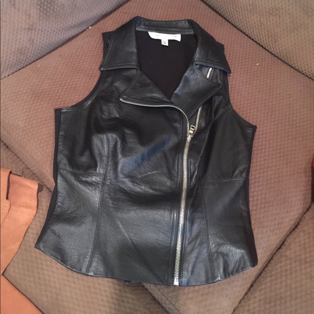 Beautiful FIFTEEN TWENTY Leather Vest!