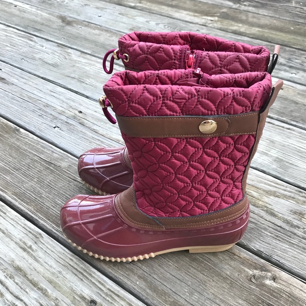 Wine Quilted Colored Rain 🌧 and Snow ❄️ Boots - Picture 4 of 7