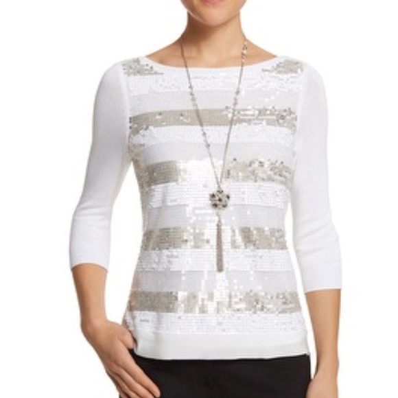 White House Black Market Sweaters - WHBM sweater in size small, never worn