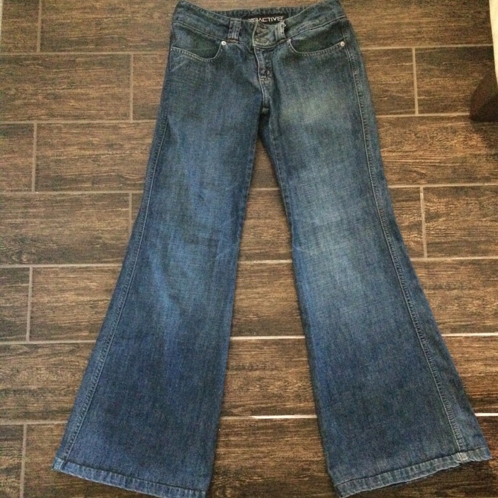 **LIKE NEW** REACTIVE Flared Denim Jeans 💙💙