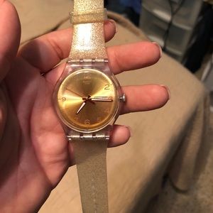 ❗️Gold Glitter Swatch❗️