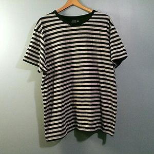 Old Navy - Gray & Black Striped Top Tee T-shirt