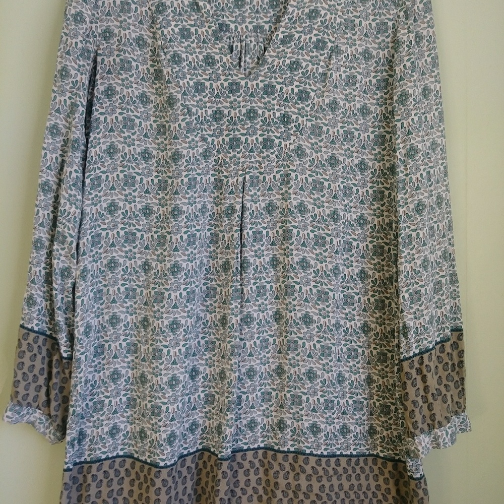Forever 21 Tunic shirt