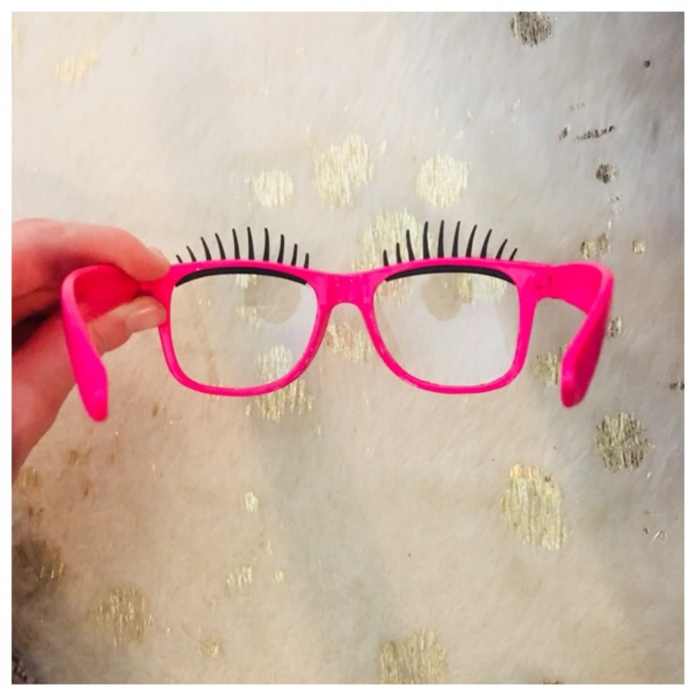 👓 Pink EyeLash Glasses 👓 - Picture 5 of 6