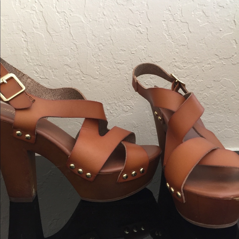 Tan Brown Mossimo Heels