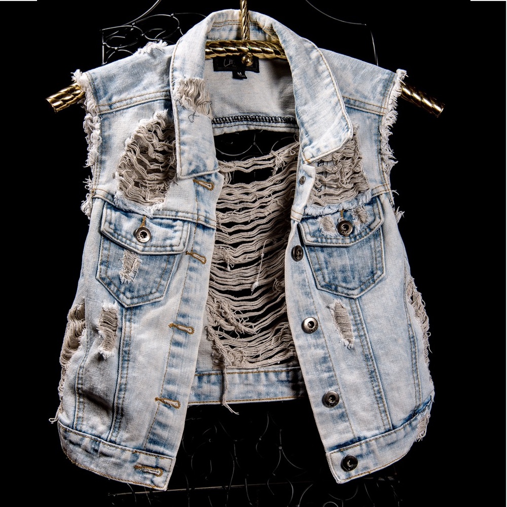 ChiAle Jean crop top size M